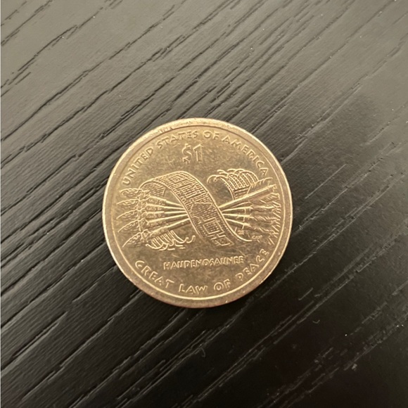 2010 Sacagawea Native American Dollar Coin - Picture 2 of 2